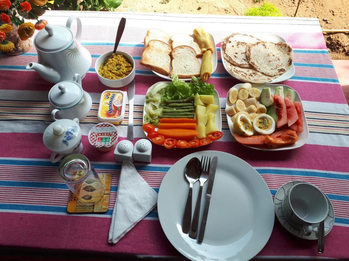 Kavidi Villa Home Stay Tangalle Ngoại thất bức ảnh